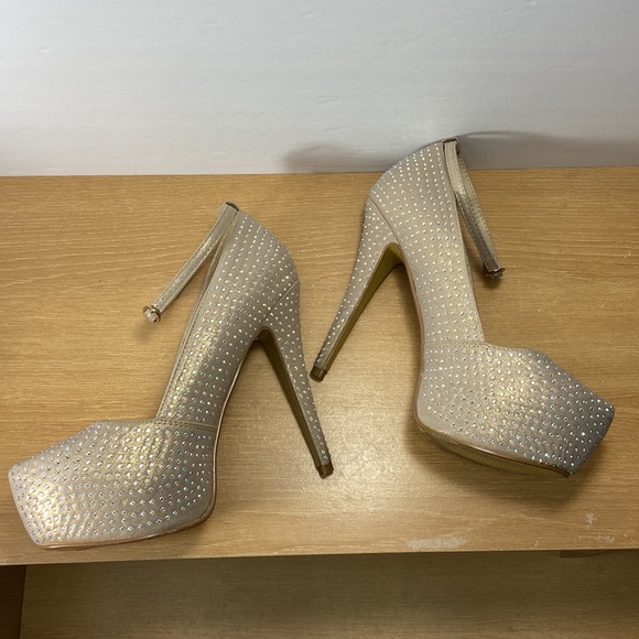 Herstyle Konnect Women’s Size 9 Platform Heels - Picture 7 of 14